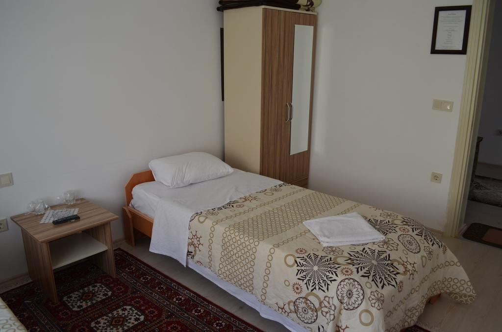 Erciyes Stone Hotel Uçhisar Exterior photo