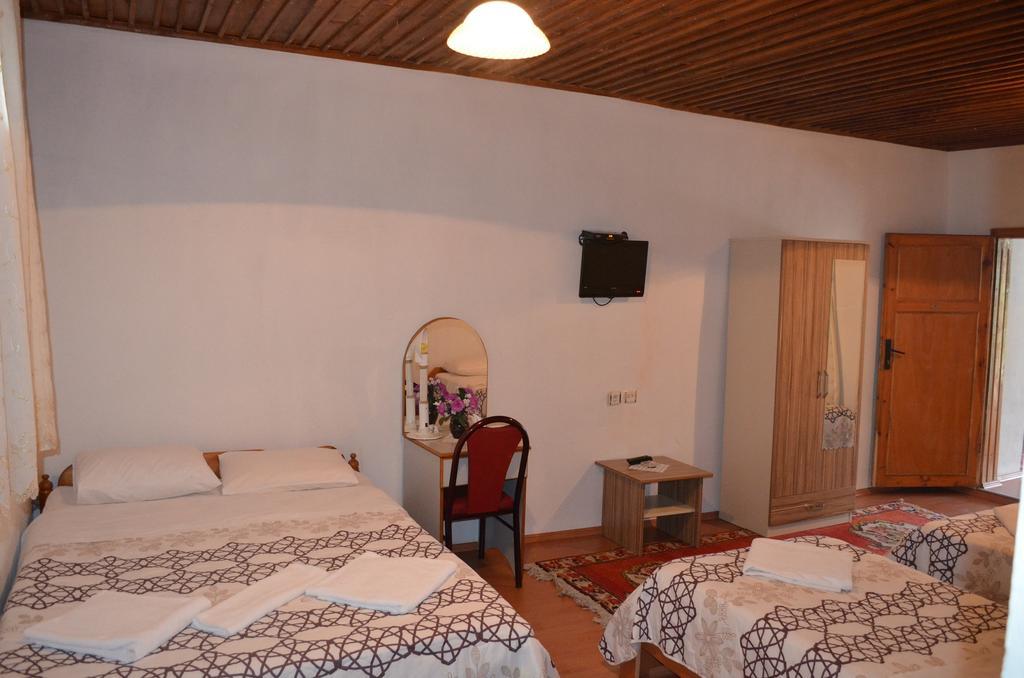 Erciyes Stone Hotel Uçhisar Exterior photo