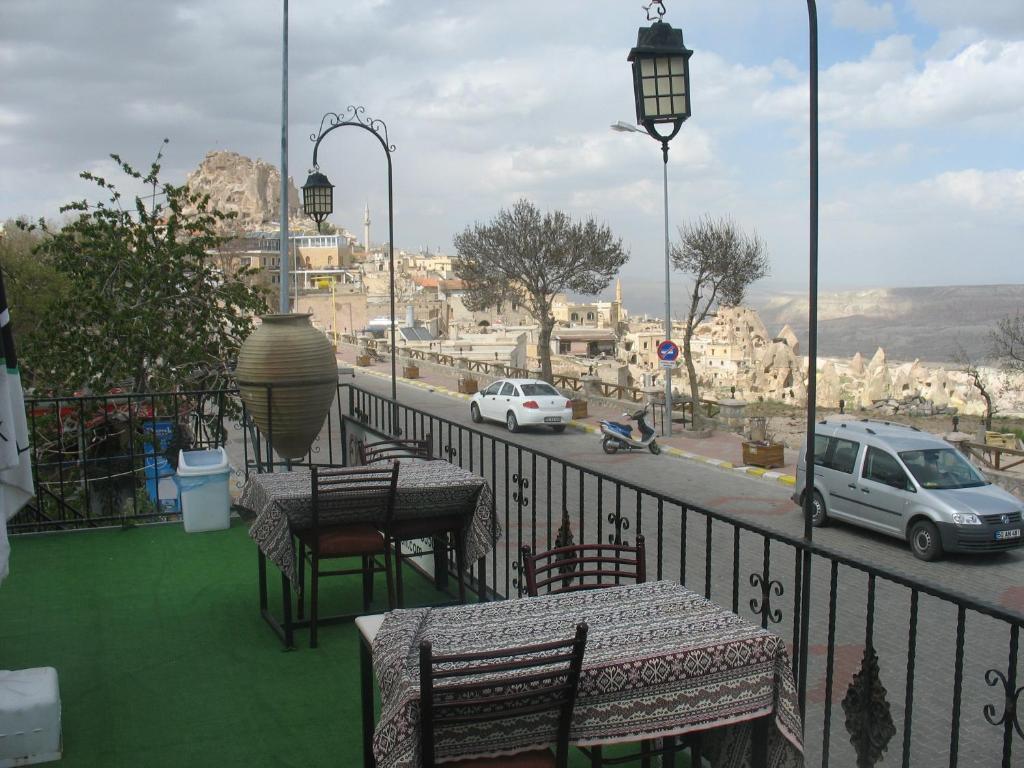 Erciyes Stone Hotel Uçhisar Exterior photo